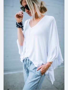 Anthropologie White V-Neck Bell Sleeve Tunic